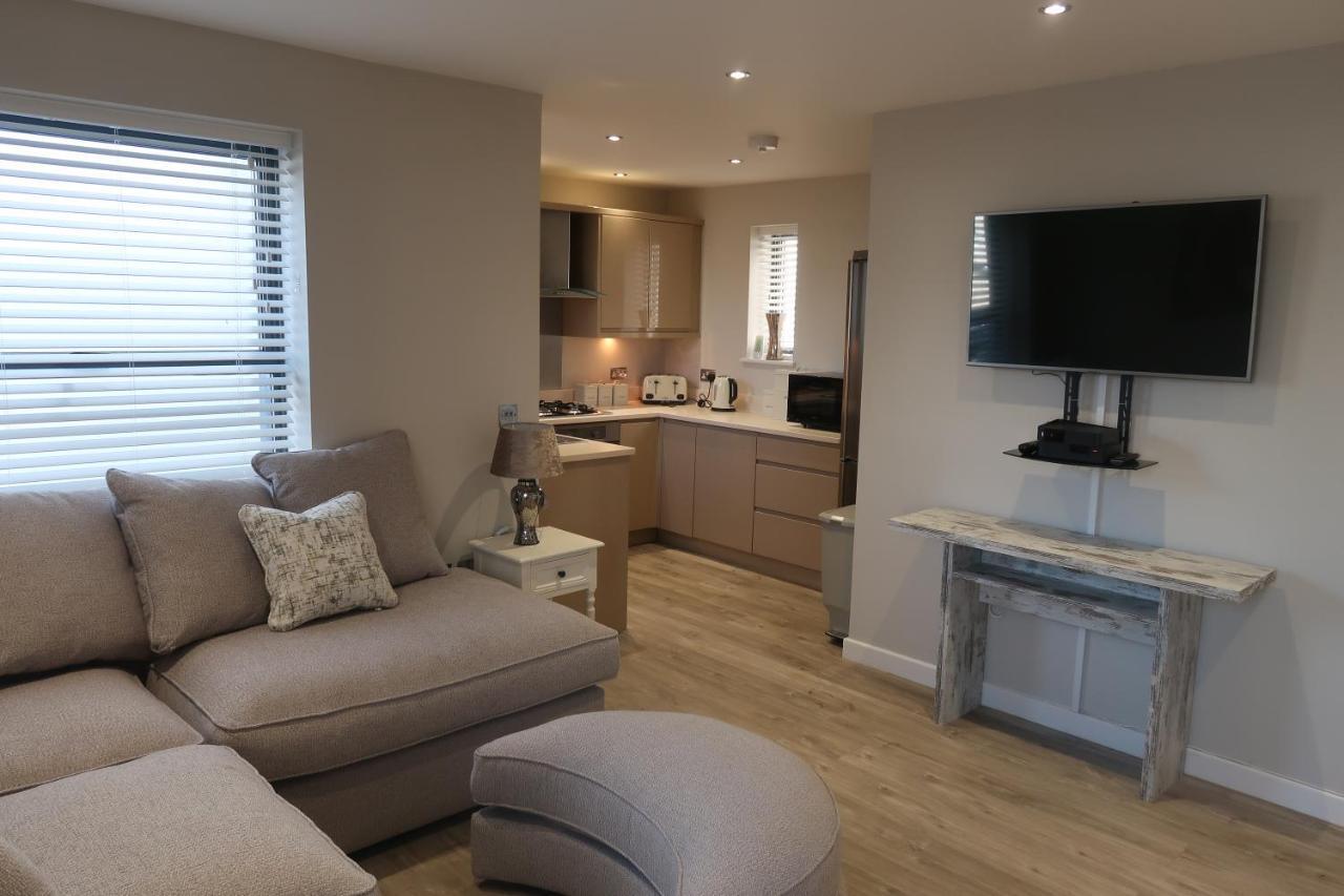 3 The Mews Montpellier Villa Cheltenham Buitenkant foto